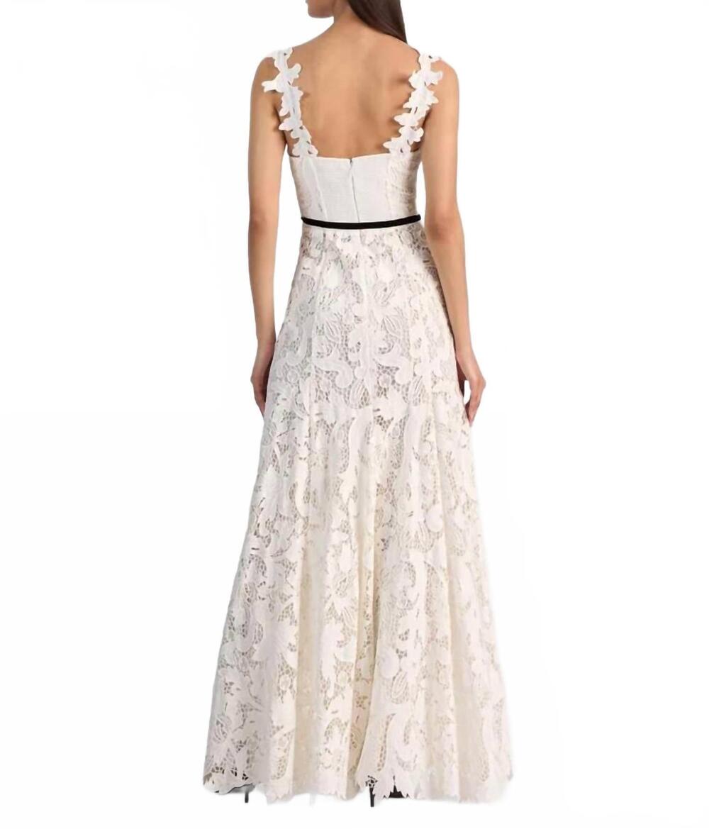 NEW ALICE + OLIVIA calla lace maxi dress in off white - Picture 4 of 4